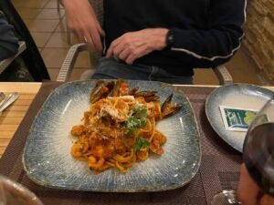 AG0ilSz-FNhKi_WWDEfGQCZJE3mdX3aW